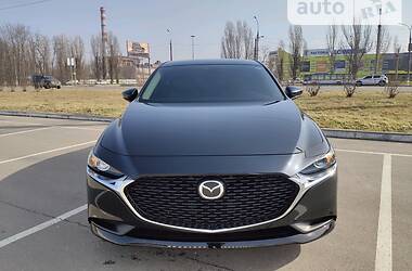 Седан Mazda 3 2019 в Херсоне