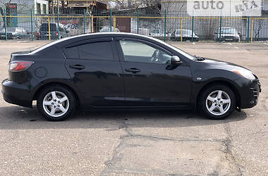 Седан Mazda 3 2010 в Киеве