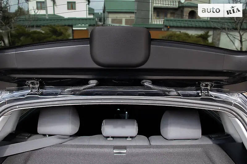 Хетчбек Mazda 3 2006 в Івано-Франківську