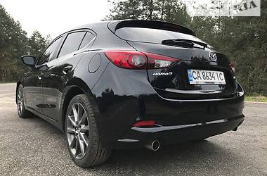 Хэтчбек Mazda 3 2018 в Черкассах