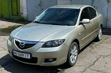 Седан Mazda 3 2008 в Днепре