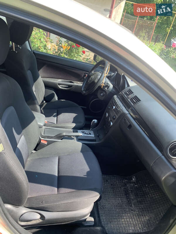 Седан Mazda 3 2006 в Львове