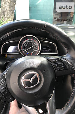 Седан Mazda 3 2014 в Покровске