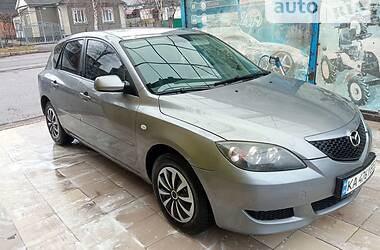 Хэтчбек Mazda 3 2004 в Первомайске