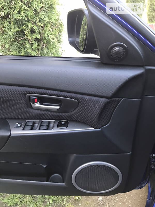 Хэтчбек Mazda 3 2007 в Киеве