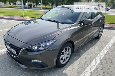 Седан Mazda 3 2014 в Кременчуге