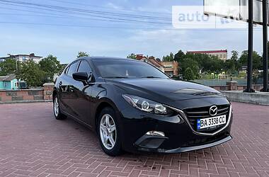 Хэтчбек Mazda 3 2015 в Ровно