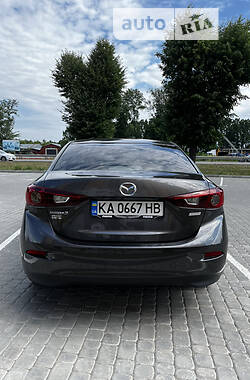 Седан Mazda 3 2017 в Виннице