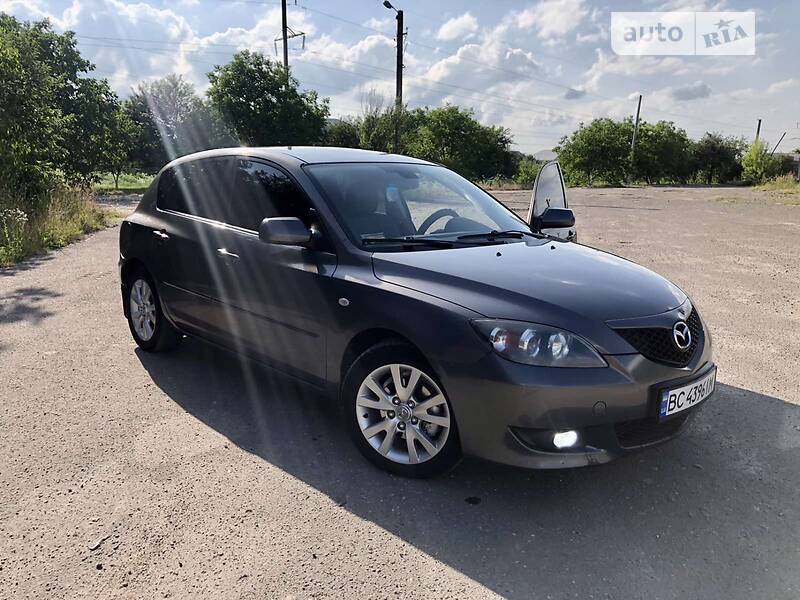 Хэтчбек Mazda 3 2007 в Золочеве