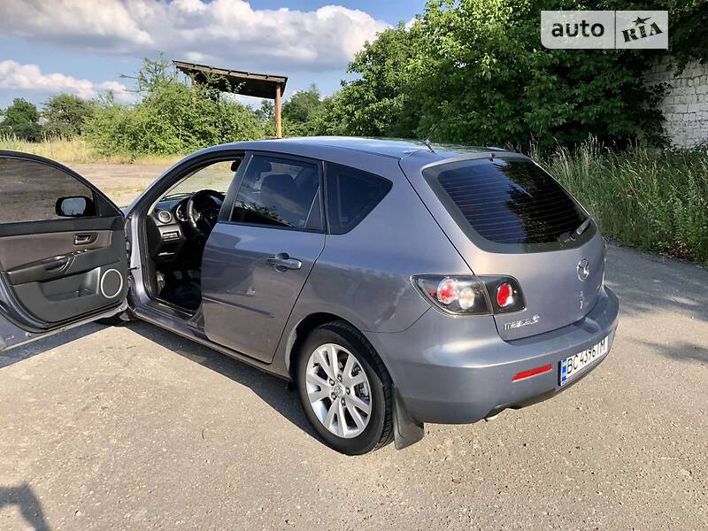 Хэтчбек Mazda 3 2007 в Золочеве