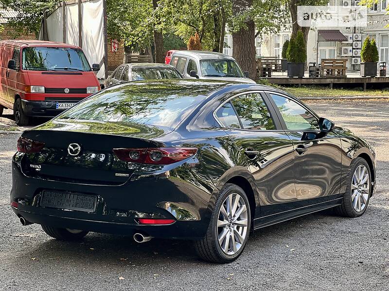 Седан Mazda 3 2020 в Киеве