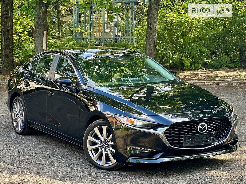 Седан Mazda 3 2020 в Киеве