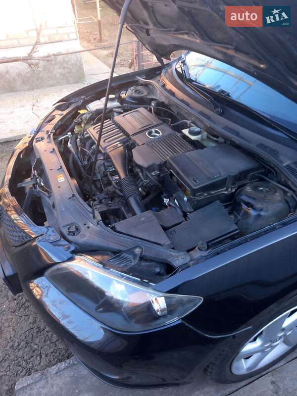 Седан Mazda 3 2006 в Никополе