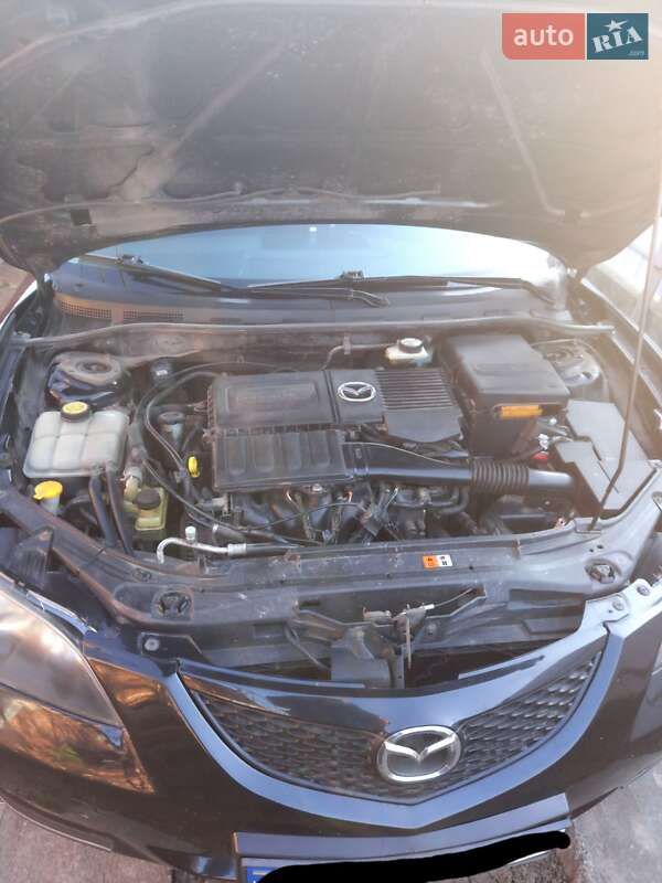 Седан Mazda 3 2006 в Никополе