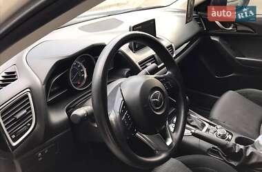 Седан Mazda 3 2015 в Києві