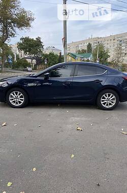 Седан Mazda 3 2015 в Миколаєві
