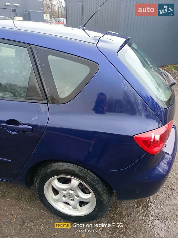 Хэтчбек Mazda 3 2004 в Калуше