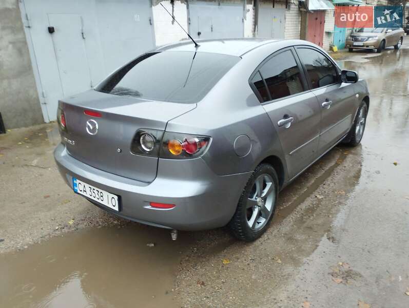 Седан Mazda 3 2006 в Черкассах