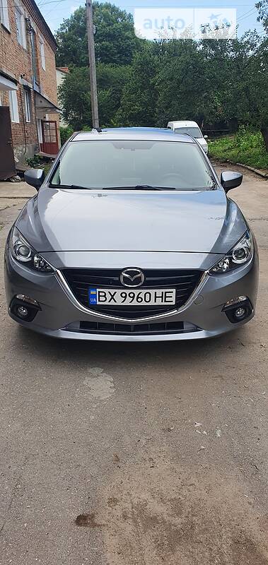 Седан Mazda 3 2016 в Хмельницькому