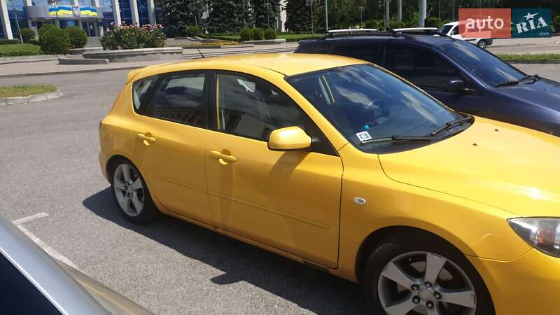 Хетчбек Mazda 3 2003 в Харкові