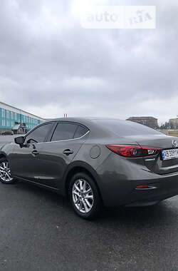 Седан Mazda 3 2017 в Виннице