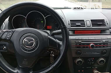 Седан Mazda 3 2005 в Одессе