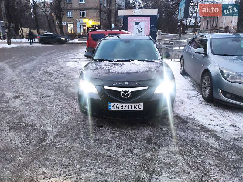 Седан Mazda 3 2006 в Киеве фото 3 Седан Mazda 3 2006 в Киеве