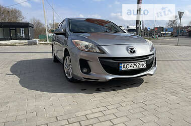 Хетчбек Mazda 3 2011 в Луцьку