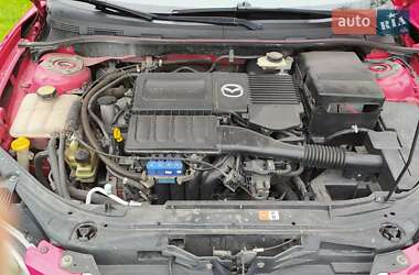 Седан Mazda 3 2006 в Каменском