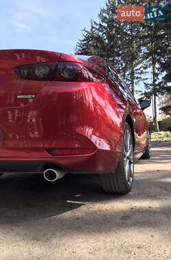 Седан Mazda 3 2019 в Кривом Роге