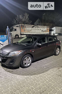 Хэтчбек Mazda 3 2009 в 