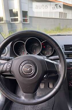 Седан Mazda 3 2004 в Запорожье