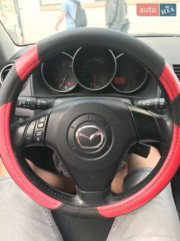 Хетчбек Mazda 3 2006 в Запоріжжі