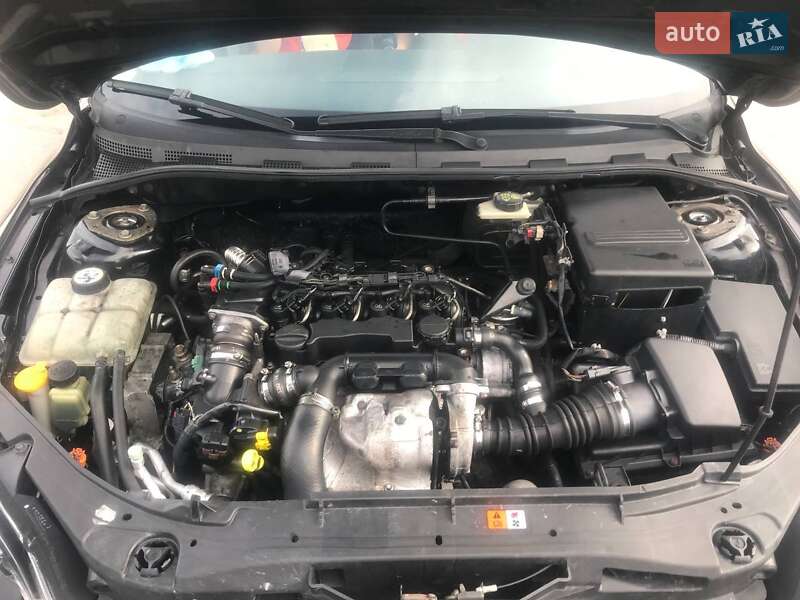 Хетчбек Mazda 3 2006 в Запоріжжі