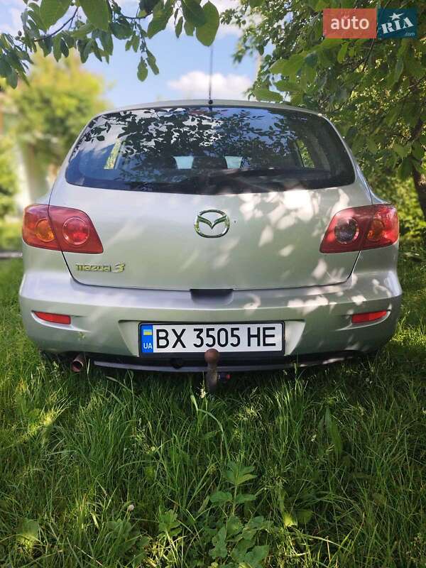 Хетчбек Mazda 3 2004 в Новій Ушиці