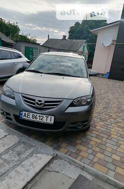 Седан Mazda 3 2006 в Новомосковську