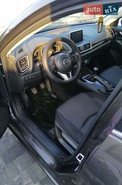 Хэтчбек Mazda 3 2014 в 
