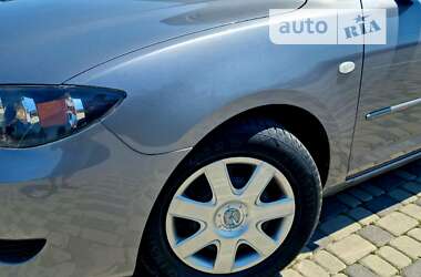Седан Mazda 3 2006 в 