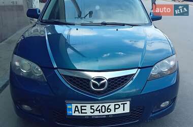 Седан Mazda 3 2007 в Днепре