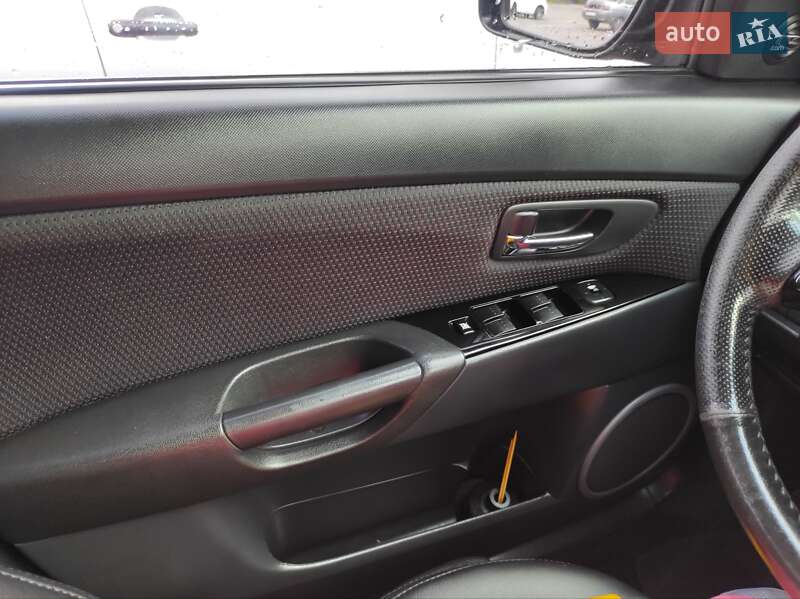 Седан Mazda 3 2008 в Кривом Роге