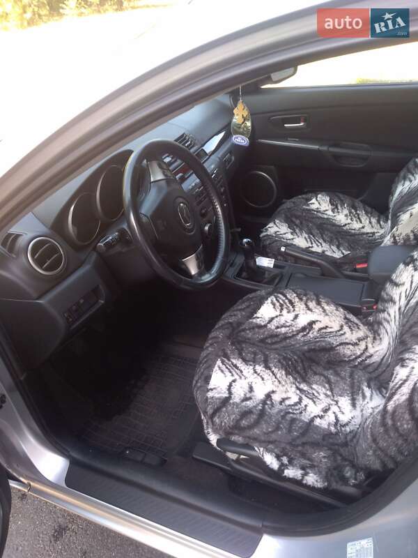Хэтчбек Mazda 3 2006 в Запорожье