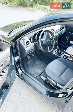 Хетчбек Mazda 3 2007 в Коростишеві