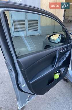 Седан Mazda 3 2012 в Кривому Розі