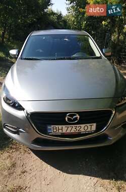 Седан Mazda 3 2016 в Одесі