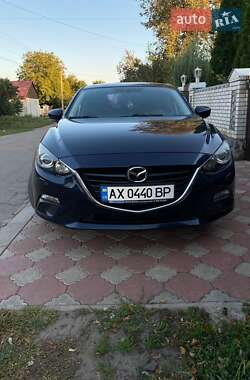 Седан Mazda 3 2015 в 
