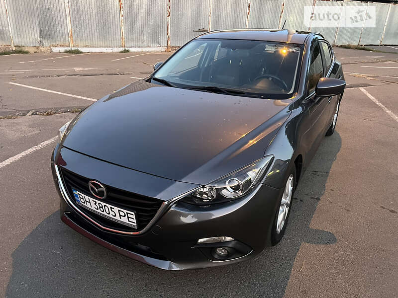 Хэтчбек Mazda 3 2015 в Одессе
