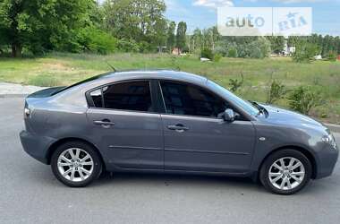 Седан Mazda 3 2007 в Чернигове