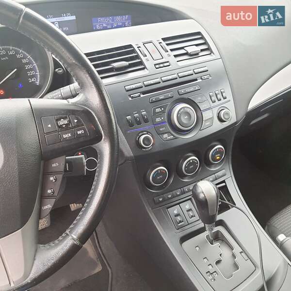 Хетчбек Mazda 3 2012 в Луцьку фото 23 Хетчбек Mazda 3 2012 в Луцьку