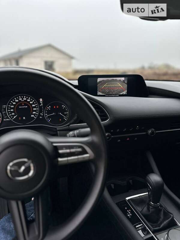 Седан Mazda 3 2020 в Ратному