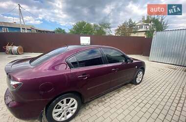 Седан Mazda 3 2008 в Глыбокой